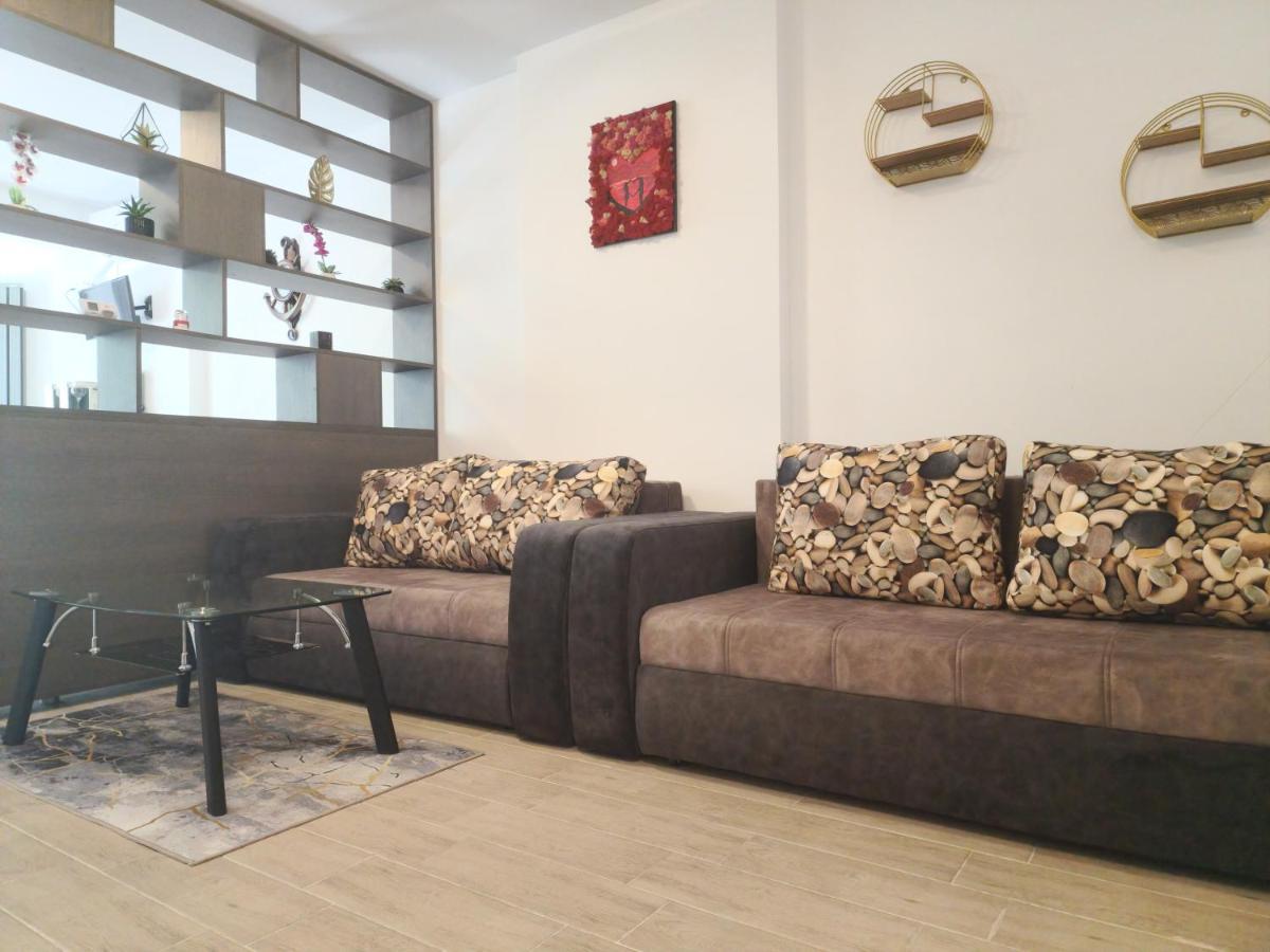 Nasty 24 Aparthotel Pool & Spa Mamaia Nord Năvodari Εξωτερικό φωτογραφία