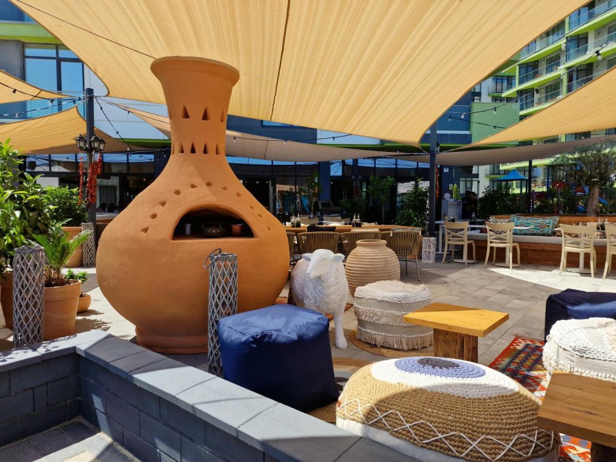 Nasty 24 Aparthotel Pool & Spa Mamaia Nord Năvodari Εξωτερικό φωτογραφία