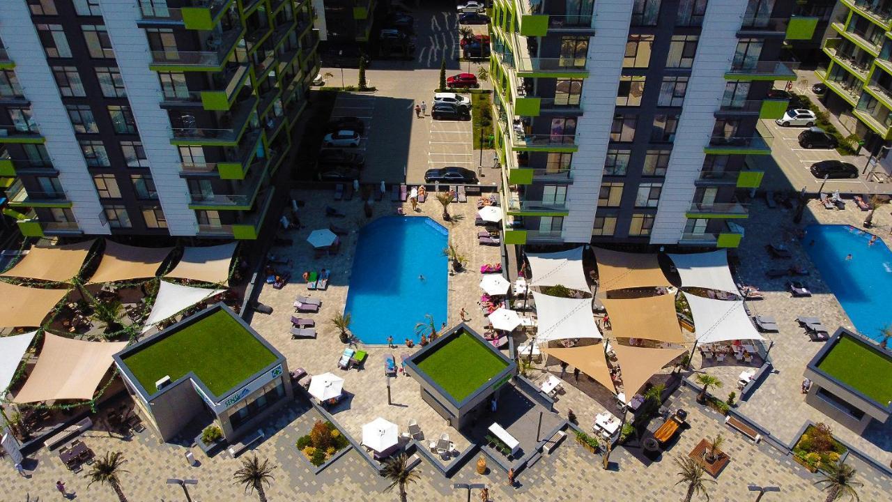 Nasty 24 Aparthotel Pool & Spa Mamaia Nord Năvodari Εξωτερικό φωτογραφία